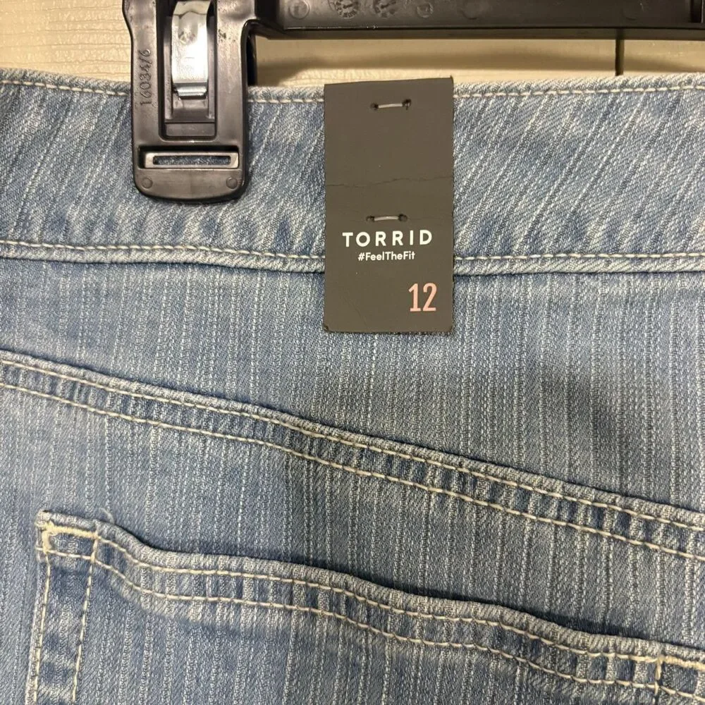 Torrid Women's denim mini skirt 5 pocket design size 12 NWT MSRP $69.90